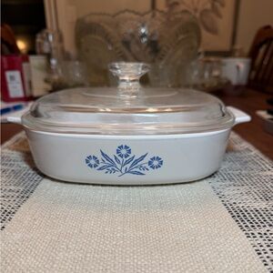 Corning Ware Blue Cornflower A-8-B Casserole Dish with Lid